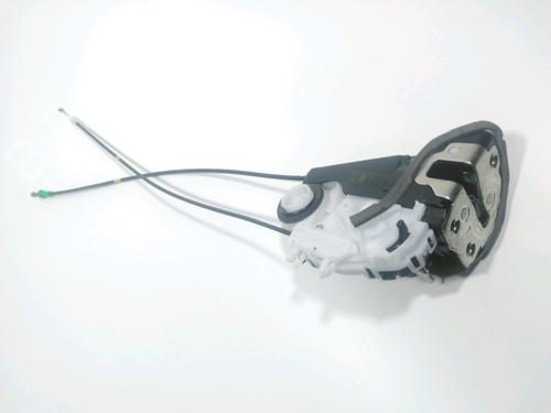 Used Rear right lock TOYOTA YARIS (_P13_) 1.0 (KSP130) (72 hp) 28254394