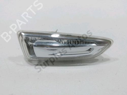 Used Right side indicator OPEL ASTRA J (P10) 1.4 Turbo (68) (140 hp) 31005464