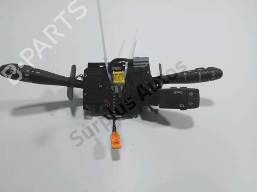 Used Steering wheel controls RENAULT CLIO II (BB_, CB_) 1.2 16V (BB05, BB0W, BB11, BB27, BB2T, BB2U, BB2V, CB05,... (75 hp) 31058389