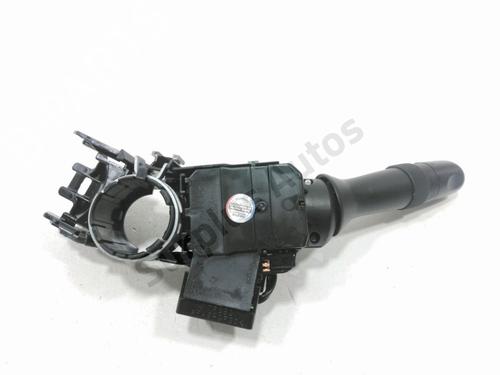 Headlight switch TOYOTA URBAN CRUISER (_P1_) 1.4 D-4D (NLP110_, NLP110R) | BP30989312I24