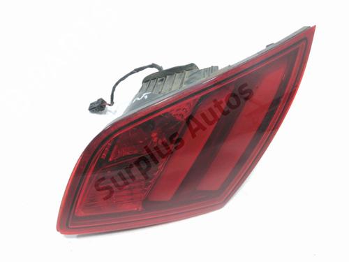 Used Right tailgate light Right tailgate light PEUGEOT 308 II (LB_, LP_, LW_, LH_, L3_) 1.6 HDi / BlueHDi 115 (115 hp) 33867851 33867851