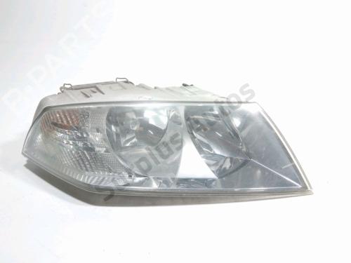 Used Right headlight Right headlight SKODA OCTAVIA II Combi (1Z5) 1.9 TDI 4x4 (105 hp) 40465199 40465199