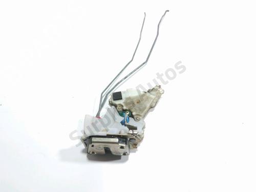 Used Rear right lock SUBARU IMPREZA Saloon (GD) 2.5 i WRX AWD (GDG) (230 hp) 30450230