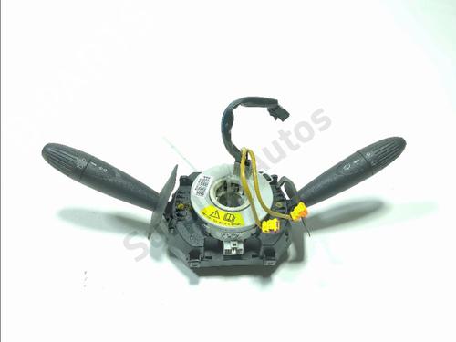 steering-wheel-controls-fiat-500-312_-2007-39162179 main image
