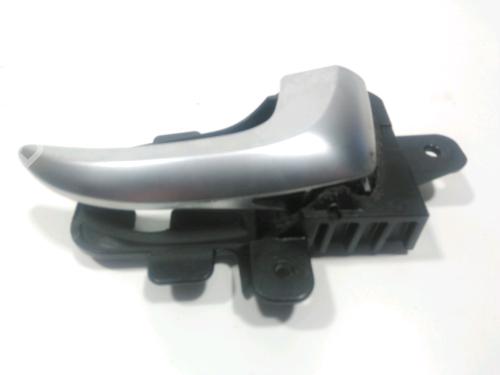 Used Rear right interior door handle Rear right interior door handle HYUNDAI i30 (GD) 1.6 CRDi (110 hp) 37779740 37779740