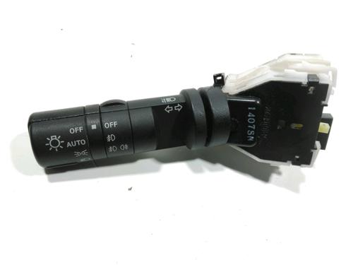 Used Headlight switch NISSAN QASHQAI I (J10, NJ10) 1.5 dCi (110 hp) 28228536