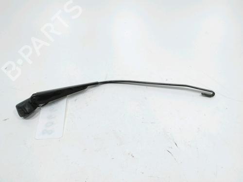 Used Rear windshield wiper arm OPEL CORSA B (S93) 1.7 D (F08, F68, M68) (60 hp) 31007305