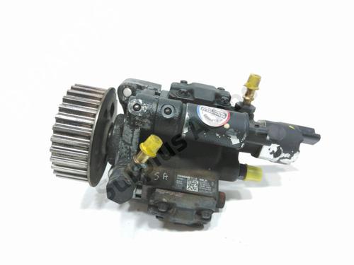 Used Injection pump RENAULT CLIO III Grandtour (KR0/1_) 1.5 dCi (KR0H, KR1S) (106 hp) 30958082