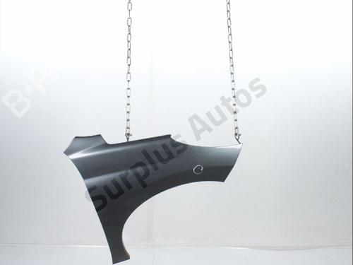 Used Right front fenders Right front fenders 39195158 39195158