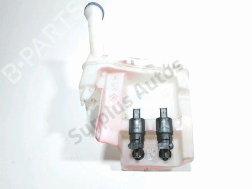 Used Windscreen washer tank Windscreen washer tank PEUGEOT 107 (PM_, PN_) 1.0 (68 hp) 32771062 32771062
