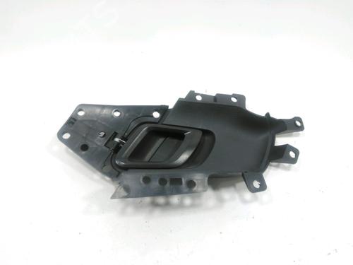 rear-left-interior-door-handle-skoda-fabia-ii-542-2006-2007-2008-2009-2010-2011-2012-2013-2014-31000018 main image