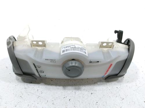 Used Climate control CITROËN C1 (PM_, PN_) 1.0 (68 hp) 30988417