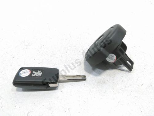 Tankdæksel Tankdæksel PEUGEOT 3008 I MPV (0U_) 1.6 HDi (112 hp) 39764935 39764935