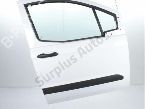 right-front-door-ford-transit-courier-b460-box-bodympv-2014-28243814 main image