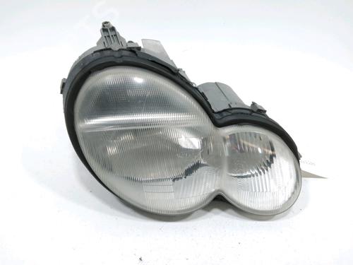 Used Right headlight MERCEDES-BENZ C-CLASS Coupe (CL203) C 220 CDI (203.708) (150 hp) 31004902