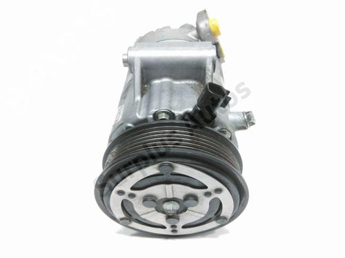 Used AC compressor AC compressor FORD FIESTA VII (HJ, HF) 1.5 ST EcoBoost (200 hp) 28223452 28223452