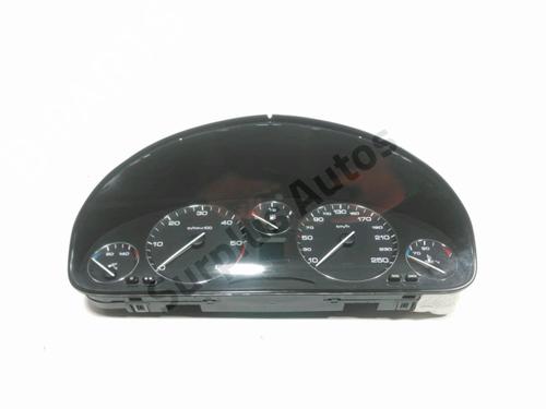 Used Instrument cluster PEUGEOT 607 (9D, 9U) 2.2 HDi (133 hp) 28230864