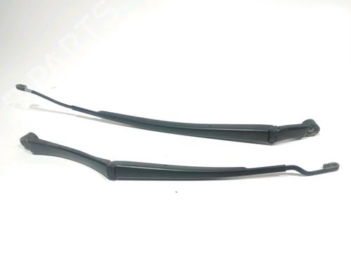 Used Front windshield wiper arm Front windshield wiper arm TOYOTA RAV 4 III (_A3_) 2.2 D 4WD (ALA30_, ALA30R) (136 hp) 37789963 37789963