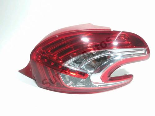 Fanale posteriore destro PEUGEOT 208 I (CA_, CC_) 1.6 VTi (120 hp) 31285556