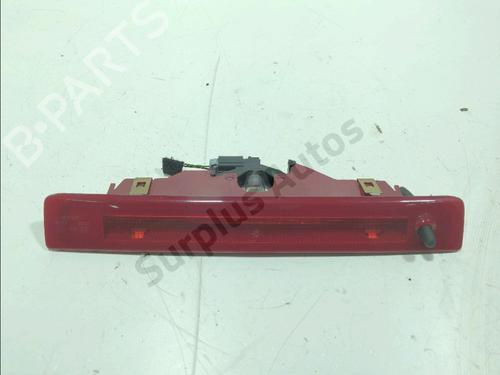 third-brake-light-dacia-lodgy-js_-2012-39525172 main image