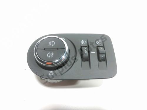 headlight-switch-opel-corsa-f-p2jo-2019-28228723 main image