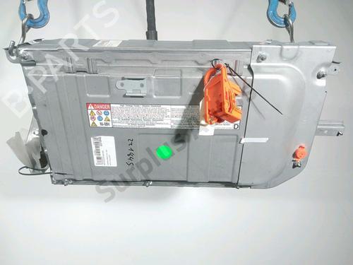 Batteri TOYOTA YARIS (_P13_) 1.5 Hybrid (NHP130_, NHP130) (101 hp) 28262560