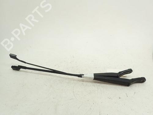 Used Front windshield wiper arm Front windshield wiper arm 31007499 31007499