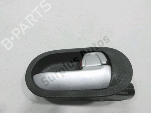 Høyre foran invendig håndtak MITSUBISHI COLT VI (Z3_A, Z2_A) 1.3 (Z21A) | BP30996216I14