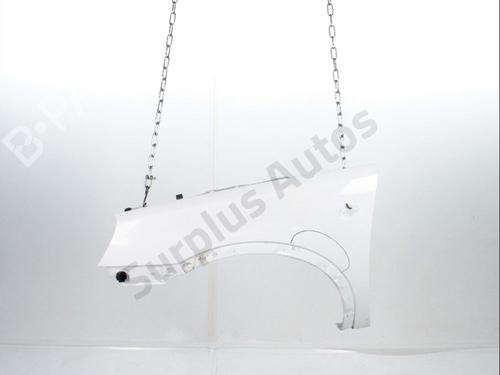 Used Left front fenders Left front fenders 38104516 38104516