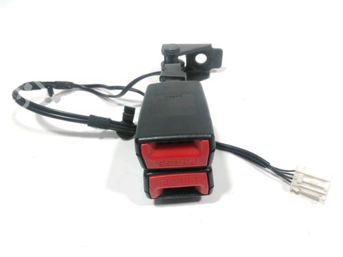 Used Seat buckle CITROËN C5 III (RD_) 2.0 HDi 140 (RDRHF8, RDRHFA, RDRHA8, RDRHAJ) (140 hp) 28234576