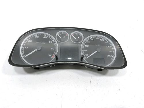 Used Instrument cluster PEUGEOT 307 (3A/C) 2.0 16V (136 hp) 30991057