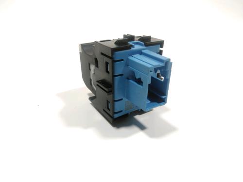 Switch PEUGEOT 3008 II SUV (MC_, MR_, MJ_, M4_) 2.0 BlueHDi 150 (MJAHXH, MJAHXV, MJAHXG, MJAHSH, MJAHRH,... | BP28225937I30 