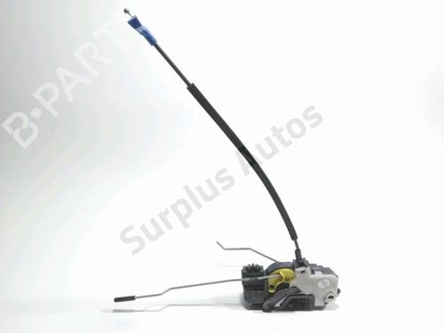 Serratura anteriore sinistra CHEVROLET CRUZE (J300) 2.0 CDI (163 hp) 30918874