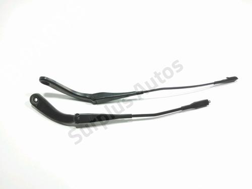 Used Front windshield wiper arm BMW 3 (F30, F80) 318 d (143 hp) 28272093