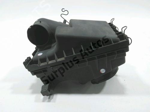 Used Air filter box TOYOTA COROLLA Liftback (_E11_) 1.4 (ZZE111_, ZZE111R) (97 hp) 30983619
