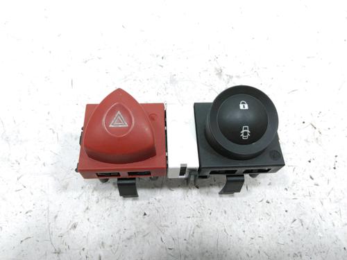 Used Warning switch RENAULT MEGANE II (BM0/1_, CM0/1_) 1.6 16V (112 hp) 30989932