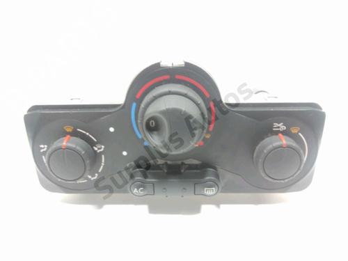 Used Climate control RENAULT CLIO III Grandtour (KR0/1_) 1.5 dCi (KR0G) (68 hp) 31304664