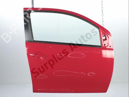 Used Right front door TOYOTA AYGO (_B4_) 1.0 (KGB40) (69 hp) 31938719