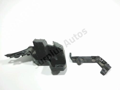 Used Rear bumper bracket CITROËN C4 CACTUS 1.5 BlueHDi 120 (120 hp) 28258476