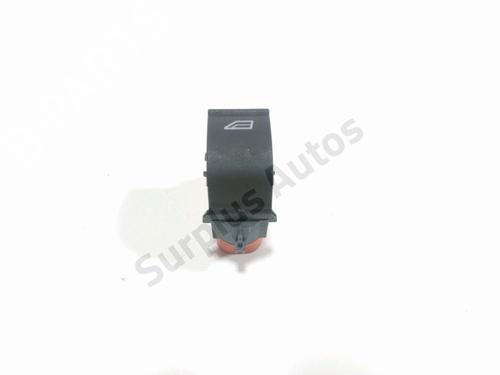 Used Right front window switch Right front window switch 37772983 37772983