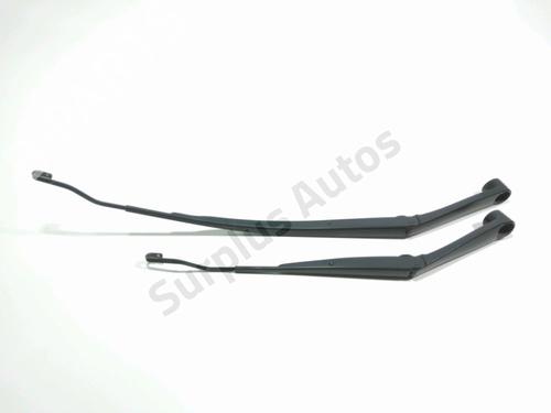Used Front windshield wiper arm KIA RIO IV (YB, SC, FB) 1.25 (84 hp) 28272036