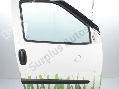 Used Right front door Right front door FIAT DOBLO Cargo (263_) 1.6 D Multijet (263WXD1B, 263WXR1B, 263WXX1B, 263ZXD1B,... (105 hp) 36153452 36153452