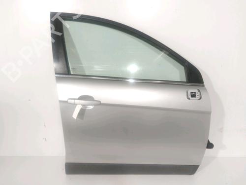 right-front-door-chevrolet-captiva-c100-c140-2006-30996652 main image