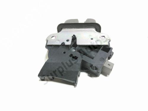 Tailgate lock VW PASSAT B7 (362) 1.6 TDI | BP38035617C101 - Image 2