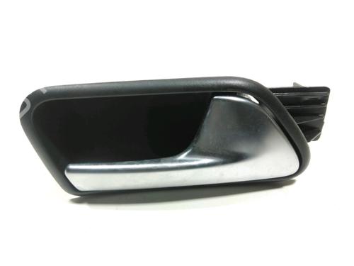 Used Front right interior door handle VW TOURAN (1T3) 1.6 TDI (105 hp) 28242609