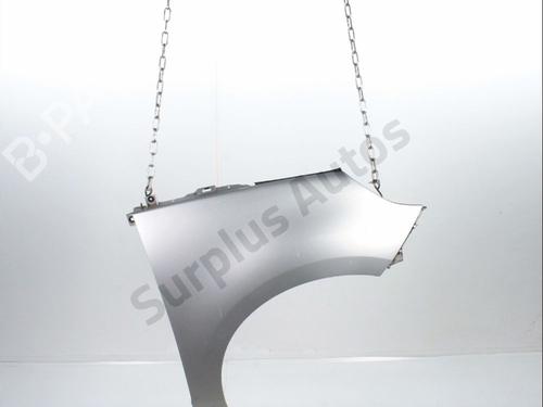 Used Right front fenders Right front fenders 36854204 36854204