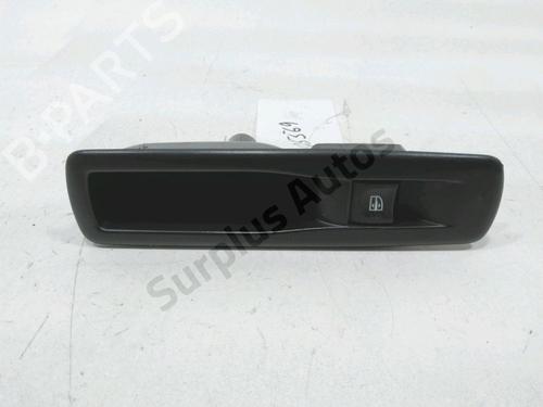 Used Right rear window switch Right rear window switch 30999372 30999372
