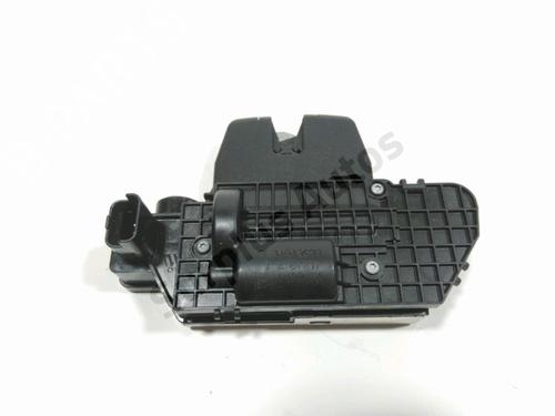 Bagklap lås PEUGEOT 208 I (CA_, CC_) 1.2 VTi 68 / PureTech 68 (68 hp) 31938808