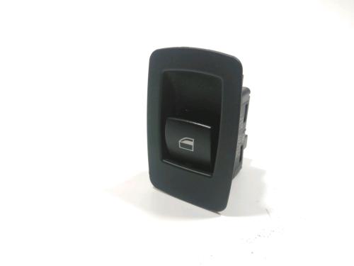 Used Right front window switch Right front window switch BMW 3 Touring (E91) 320 d (163 hp) 37772844 37772844