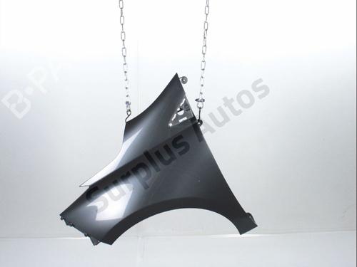 Used Left front fenders Left front fenders 36796351 36796351